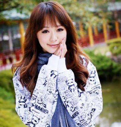 大方脸长发,大方脸发型,长发发型