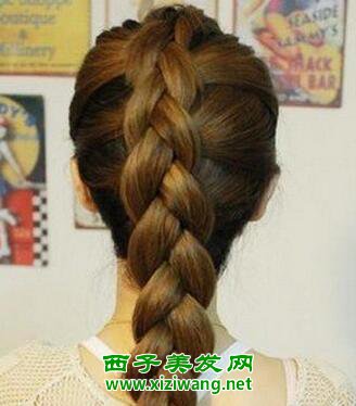 夏季长头发怎么扎凉快
